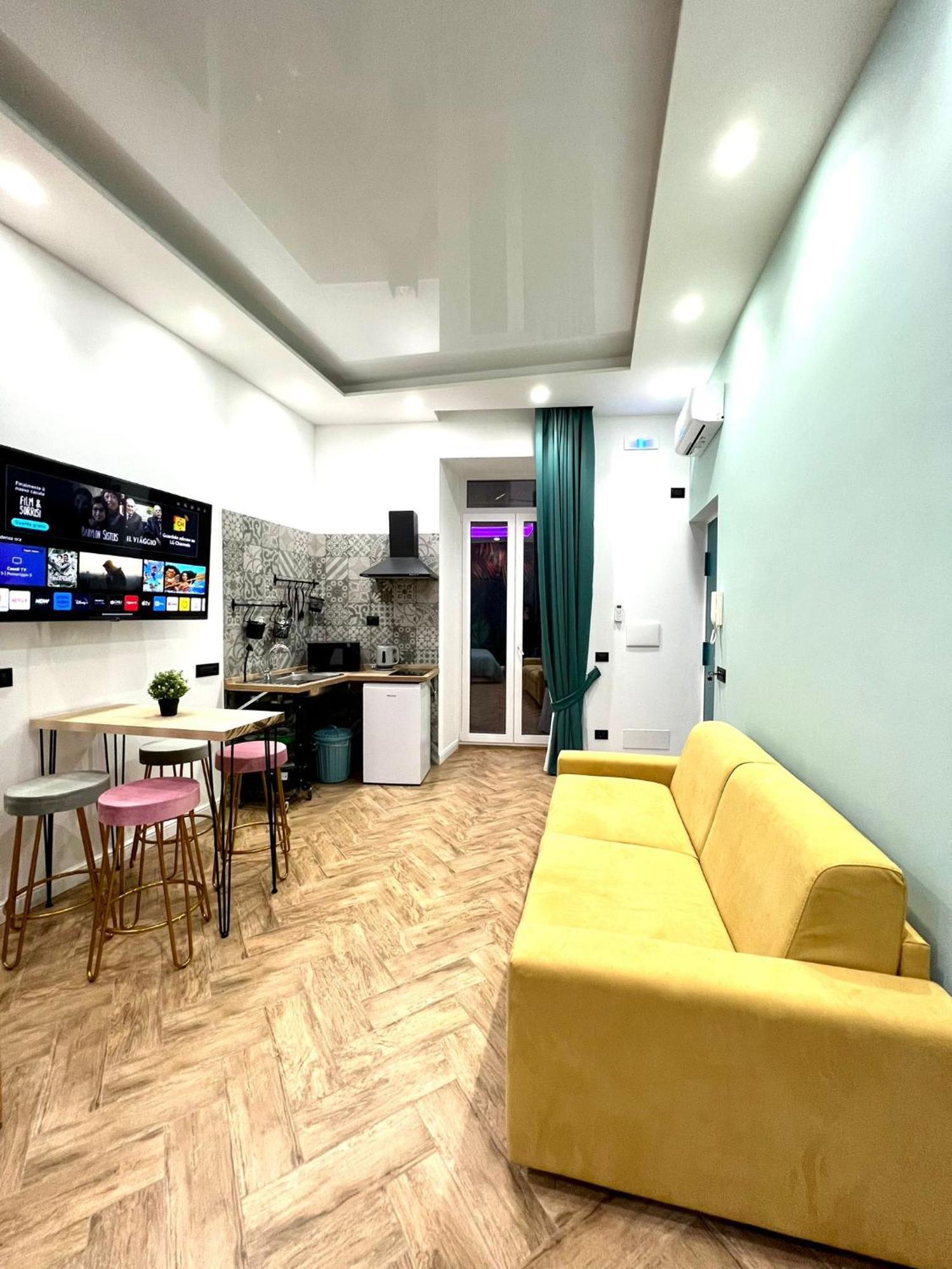 Апартаменты Loft In Borgo Неаполь Экстерьер фото