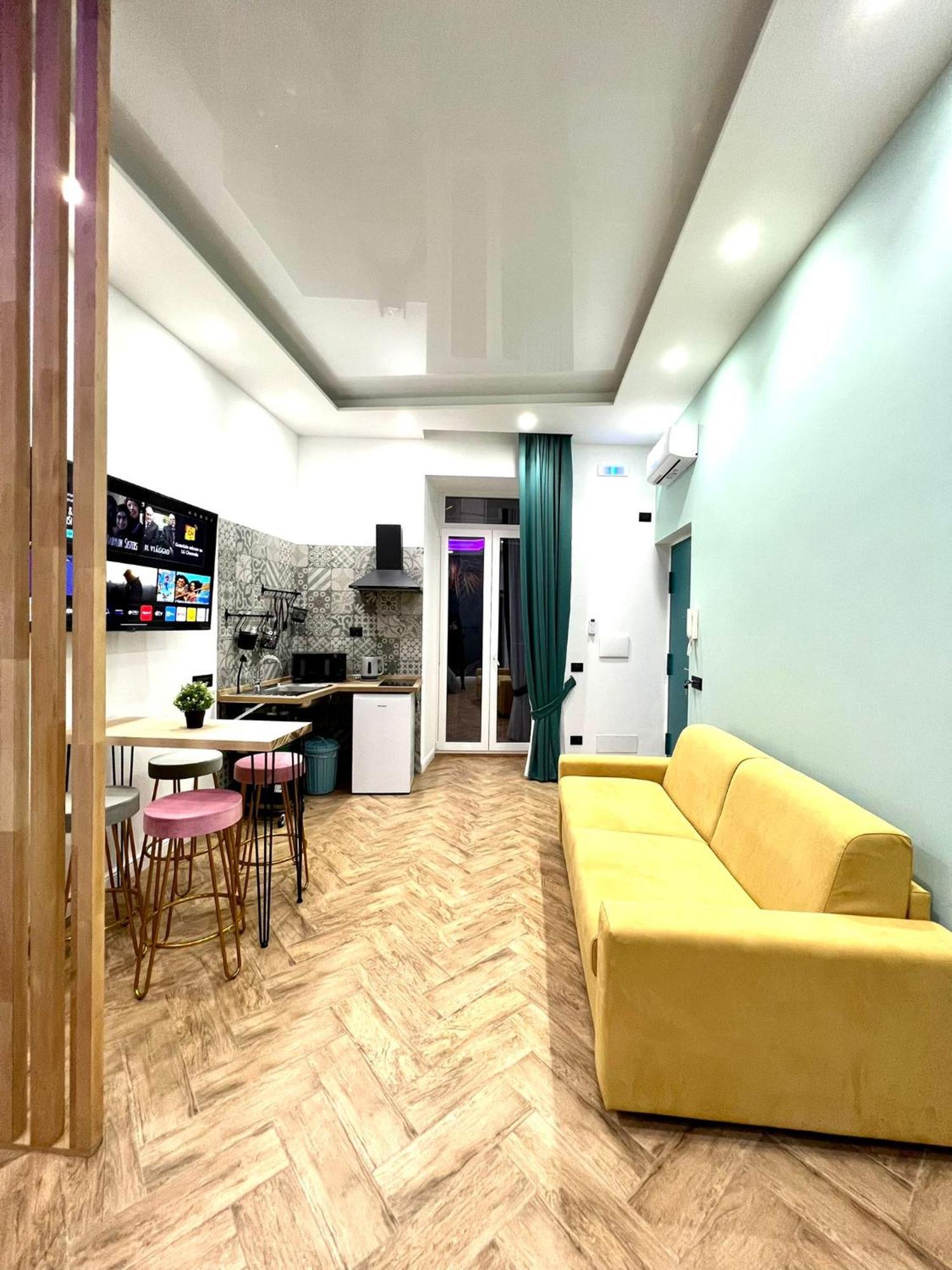 Апартаменты Loft In Borgo Неаполь Экстерьер фото